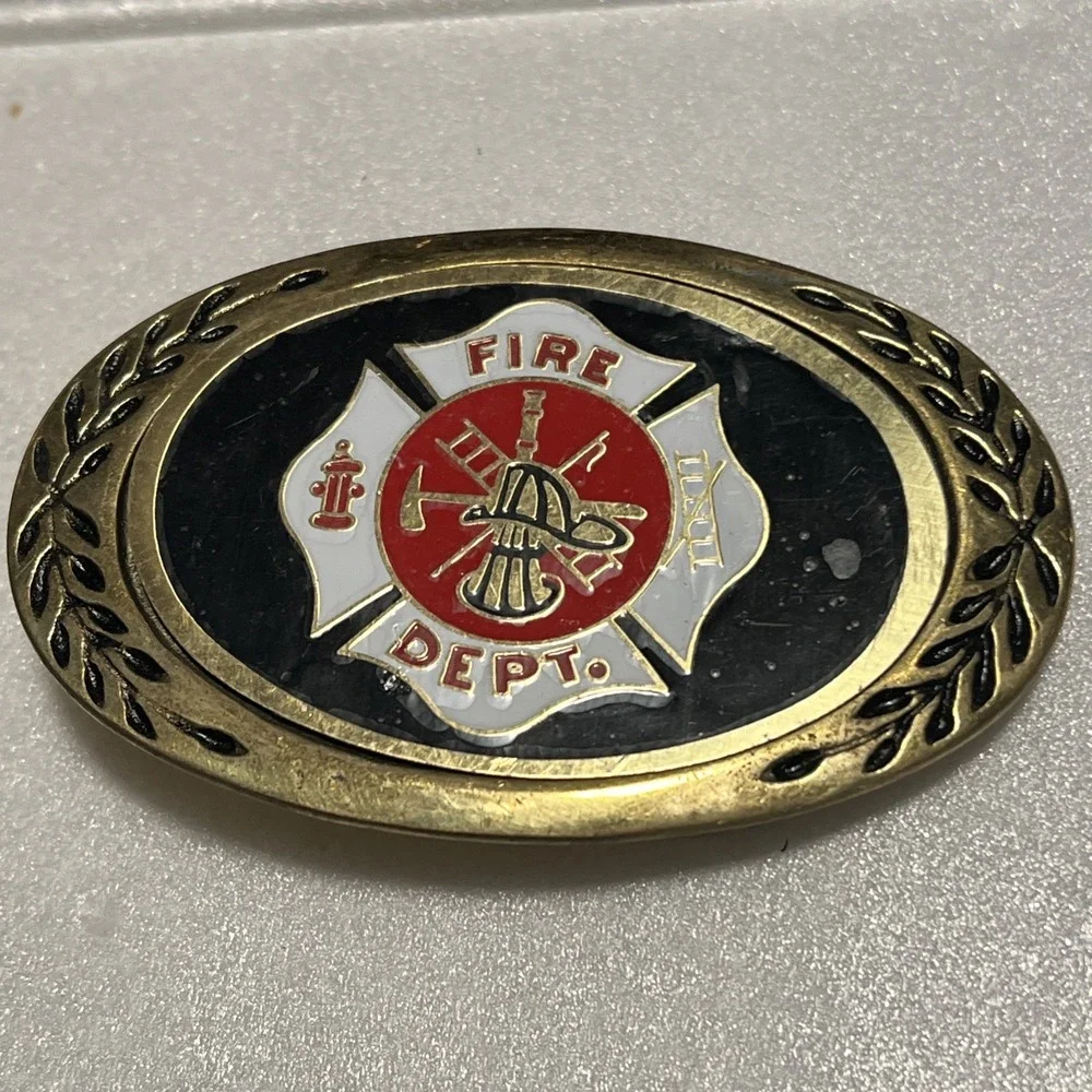 Vintage FIREMAN Fire Department solid brass Heritage belt buckle Amino NOS